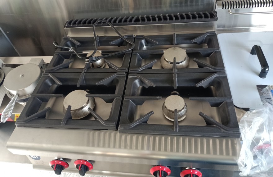 gas stove